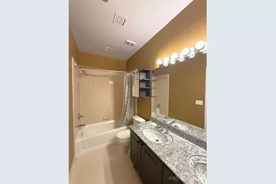 127 N Tryon Street #608, Charlotte, NC 28202 - Photo 14