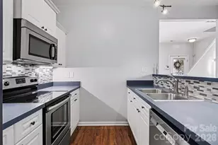 19524 Feriba Pl, Cornelius, NC 28031 - Photo 8