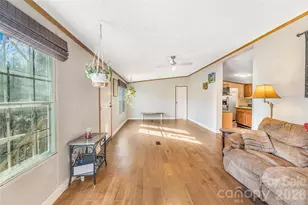 140 Crows Nest Rd, Hendersonville, NC 28791 - Photo 12