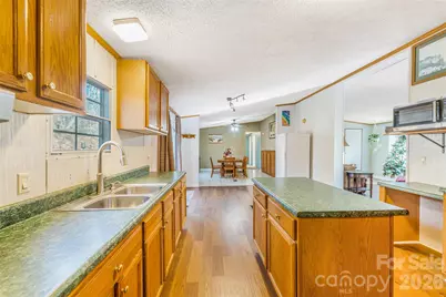 140 Crows Nest Road, Hendersonville, NC 28791 - Photo 8