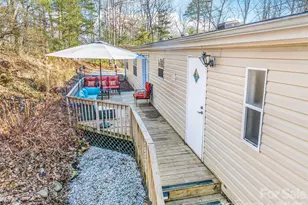 140 Crows Nest Rd, Hendersonville, NC 28791 - Photo 26