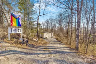 140 Crows Nest Rd, Hendersonville, NC 28791 - Photo 38