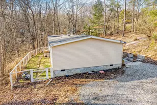 140 Crows Nest Rd, Hendersonville, NC 28791 - Photo 36