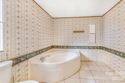 140 Crows Nest Road, Hendersonville, NC 28791 - Photo 16