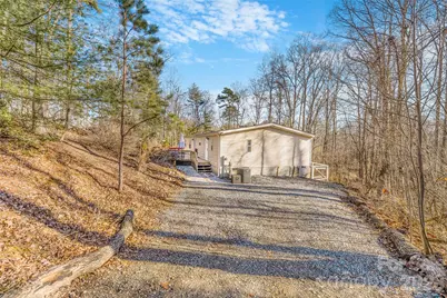 140 Crows Nest Road, Hendersonville, NC 28791 - Photo 4