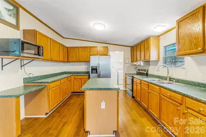 140 Crows Nest Road, Hendersonville, NC 28791 - Photo 10