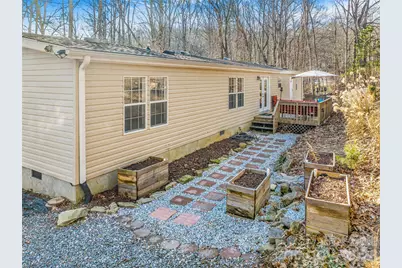 140 Crows Nest Road, Hendersonville, NC 28791 - Photo 36