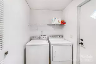 140 Crows Nest Rd, Hendersonville, NC 28791 - Photo 10