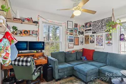 136 Half Circle Lane, Hendersonville, NC 28791 - Photo 18