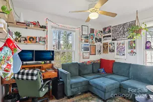 136 Half Cir Ln, Hendersonville, NC 28791 - Photo 18