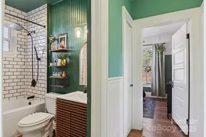 136 Half Circle Lane, Hendersonville, NC 28791 - Photo 20