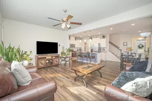 11122 Chalkbark Ln, Charlotte, NC 28262 - Photo 18