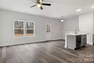 1212 Patterson St, Shelby, NC 28152 - Photo 10