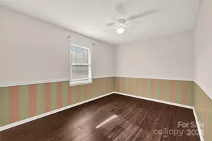 5609 Linville Dr, Hickory, NC 28602 - Photo 16