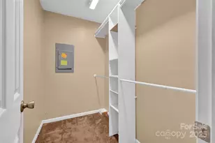 5609 Linville Dr, Hickory, NC 28602 - Photo 12