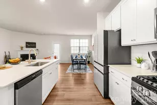 5044 Moss Pne Wy, Tega Cay, SC 29708 - Photo 18