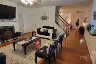 2102 Big Pine Dr, Matthews, NC 28105 - Photo 6