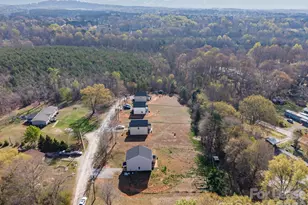 409 Kickapoo Ave, Gastonia, NC 28056 - Photo 6