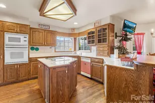 92 Rodaeo Dr, Columbus, NC 28722 - Photo 20