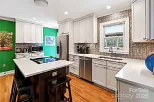 109 Mountain St, Black Mountain, NC 28711 - Photo 12