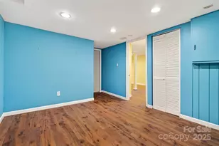 109 Mountain St, Black Mountain, NC 28711 - Photo 36