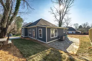 21 Allen St, Asheville, NC 28806 - Photo 32