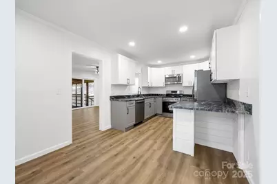 815 Peniel Road, Columbus, NC 28722 - Photo 4