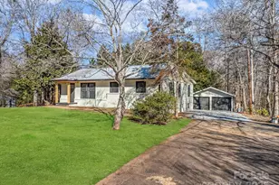 815 Peniel Rd, Columbus, NC 28722 - Photo 38