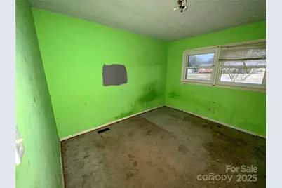 2330 40th Avenue Court NE, Hickory, NC 28601 - Photo 6