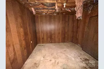 2330 40th Avenue Court NE, Hickory, NC 28601 - Photo 14