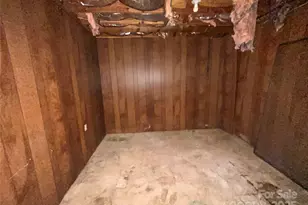 2330 40th Ave Ct NE, Hickory, NC 28601 - Photo 14