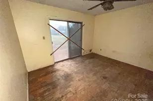 2330 40th Ave Ct NE, Hickory, NC 28601 - Photo 4