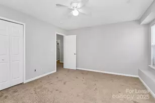 11350 Yellow Spaniel Ct, Charlotte, NC 28269 - Photo 14