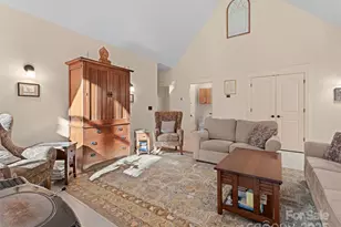 829 Kelly Mountain Rd, Brevard, NC 28712 - Photo 8