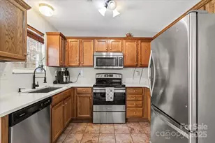 4633 Brandie Glen Rd, Charlotte, NC 28269 - Photo 10