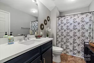 4633 Brandie Glen Rd, Charlotte, NC 28269 - Photo 14