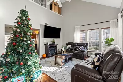 4633 Brandie Glen Road, Charlotte, NC 28269 - Photo 6