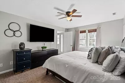 4633 Brandie Glen Road, Charlotte, NC 28269 - Photo 12