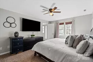 4633 Brandie Glen Rd, Charlotte, NC 28269 - Photo 12