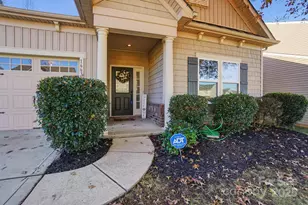 16635 Crimson Sargent Dr, Charlotte, NC 28213 - Photo 2