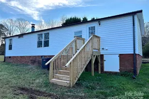 1879 Gaynell St, Conover, NC 28613 - Photo 14