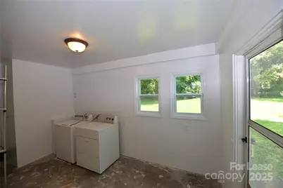 4120 Howie Circle, Charlotte, NC 28205 - Photo 10