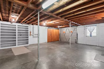 902 Greenwood Place, Lenoir, NC 28645 - Photo 26