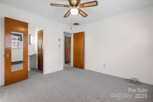 902 Greenwood Pl, Lenoir, NC 28645 - Photo 16