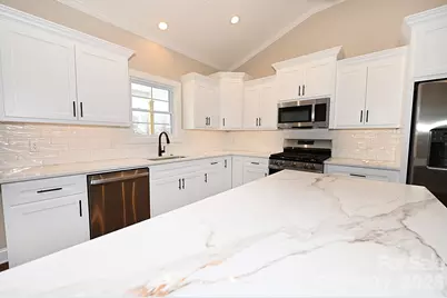 4932 Southview Drive, Hickory, NC 28602 - Photo 32