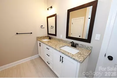 4932 Southview Drive, Hickory, NC 28602 - Photo 12