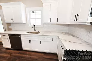 4932 Southview Dr, Hickory, NC 28602 - Photo 30