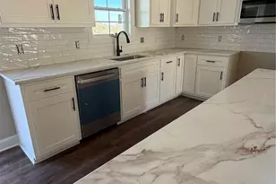 4932 Southview Dr, Hickory, NC 28602 - Photo 6