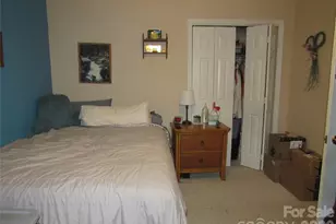 19 Westminster Dr, Asheville, NC 28804 - Photo 12