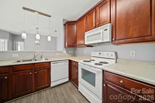 17113 Doe Valley Ct, Cornelius, NC 28031 - Photo 16